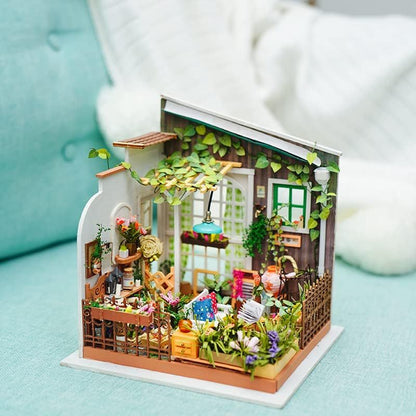 DIY Miniature Dollhouse Kits