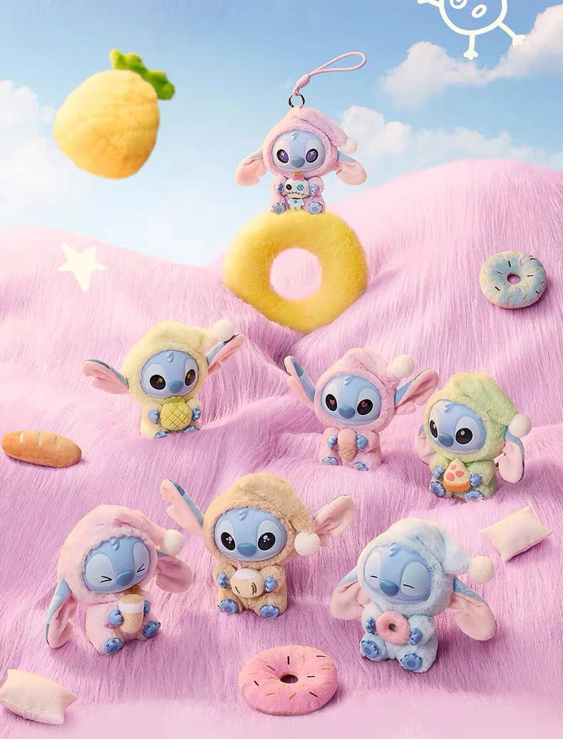 Disney Lilo & Stitch Pyjama Party Vinyl Collectible Toys, Set of 6 + Blind Box